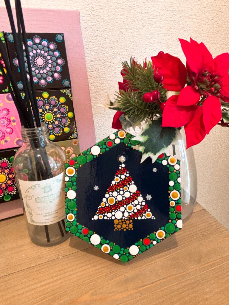 クリスマスインテリア・ドットアートのクリスマスツリー